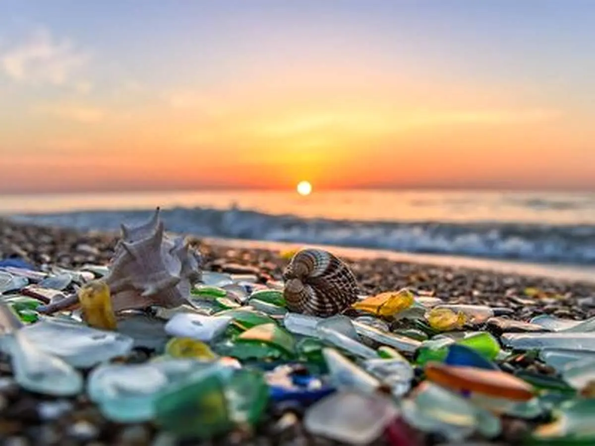 ساحل شیشه ای جذاب در روسیه+فیلم