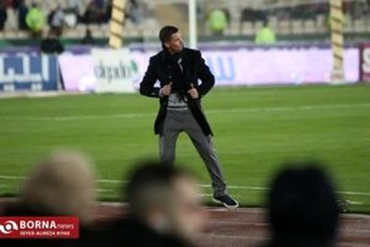 تصویر زیرخاکی از اوسمار ویرا و مادرش