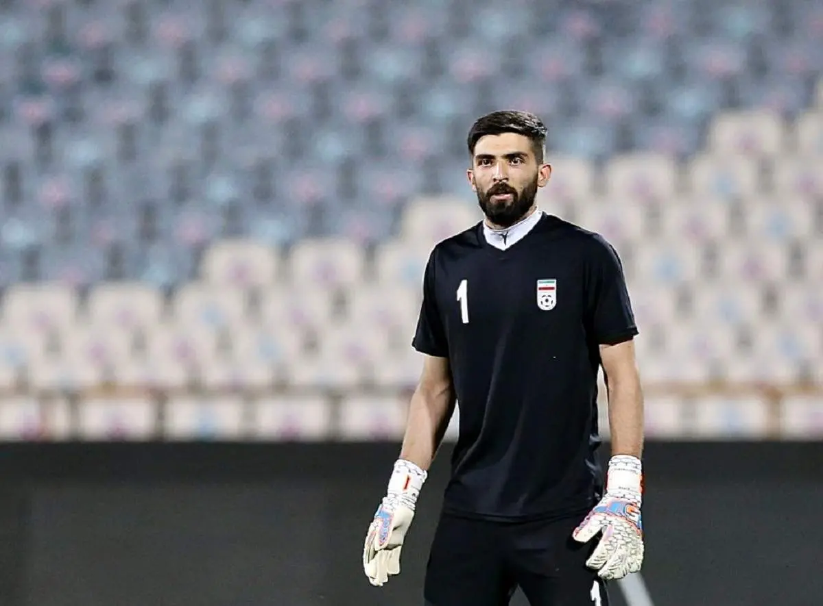 رقابت سرخابی ها برای جذب دروازه بان باشگاه هوادار؛ هوادار برای انتقال گلر خود شرط گذاشت