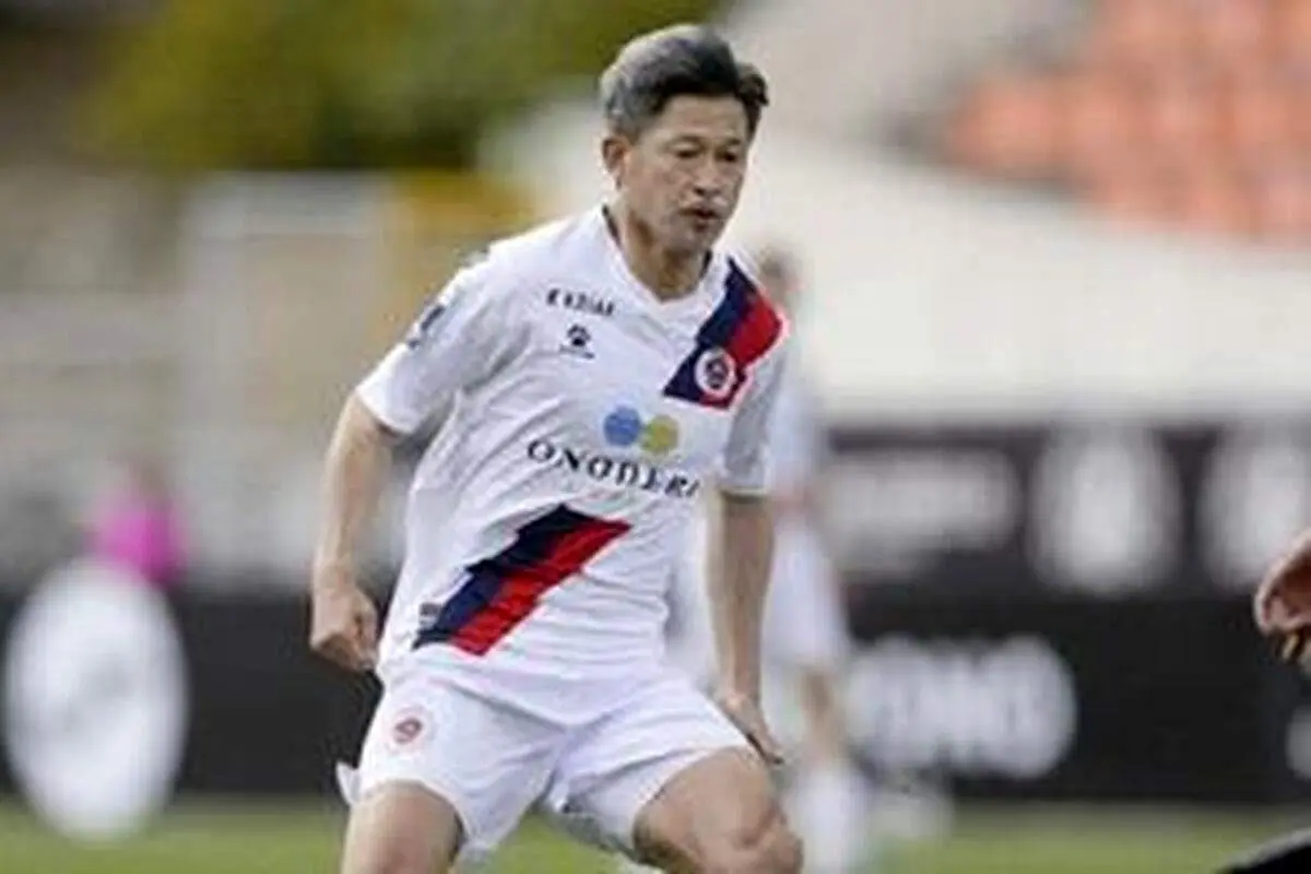 استارت مجدد فوتبالیست ۵۶ ساله!