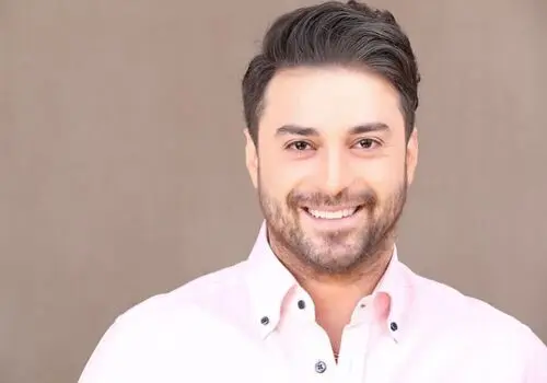 تفریحات لاکچری بابک جهانبخش و همسرش در قشم خبرساز شد+ عکس