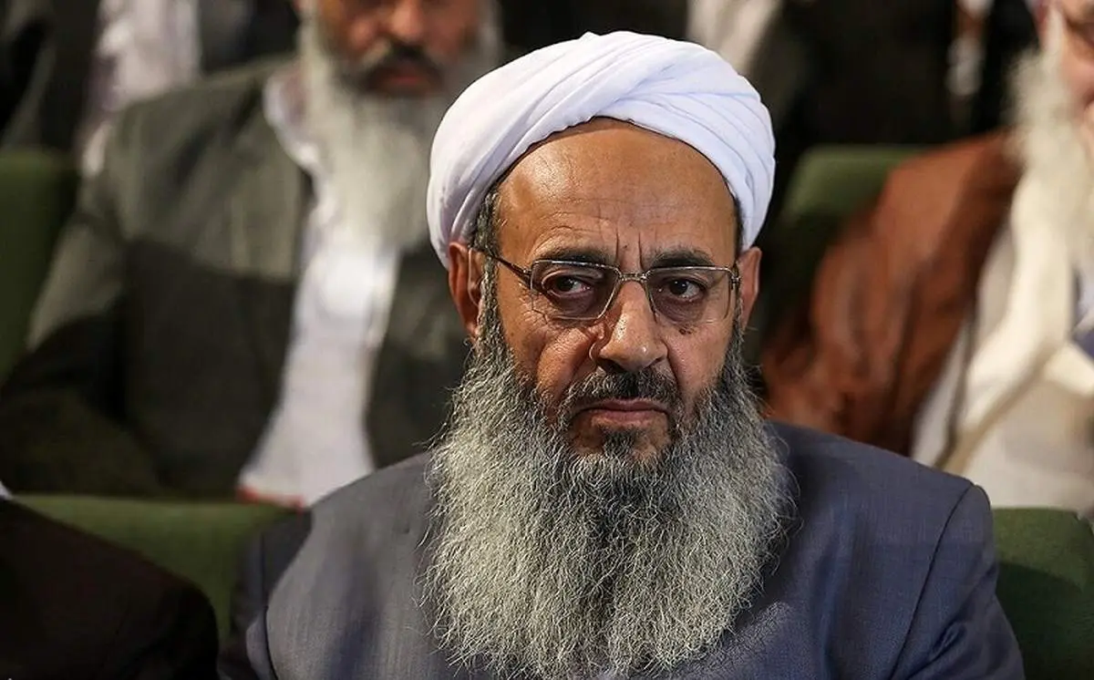 واکنش مولوی عبدالحمید به ماجرای کلانتری ۱۶ زاهدان
