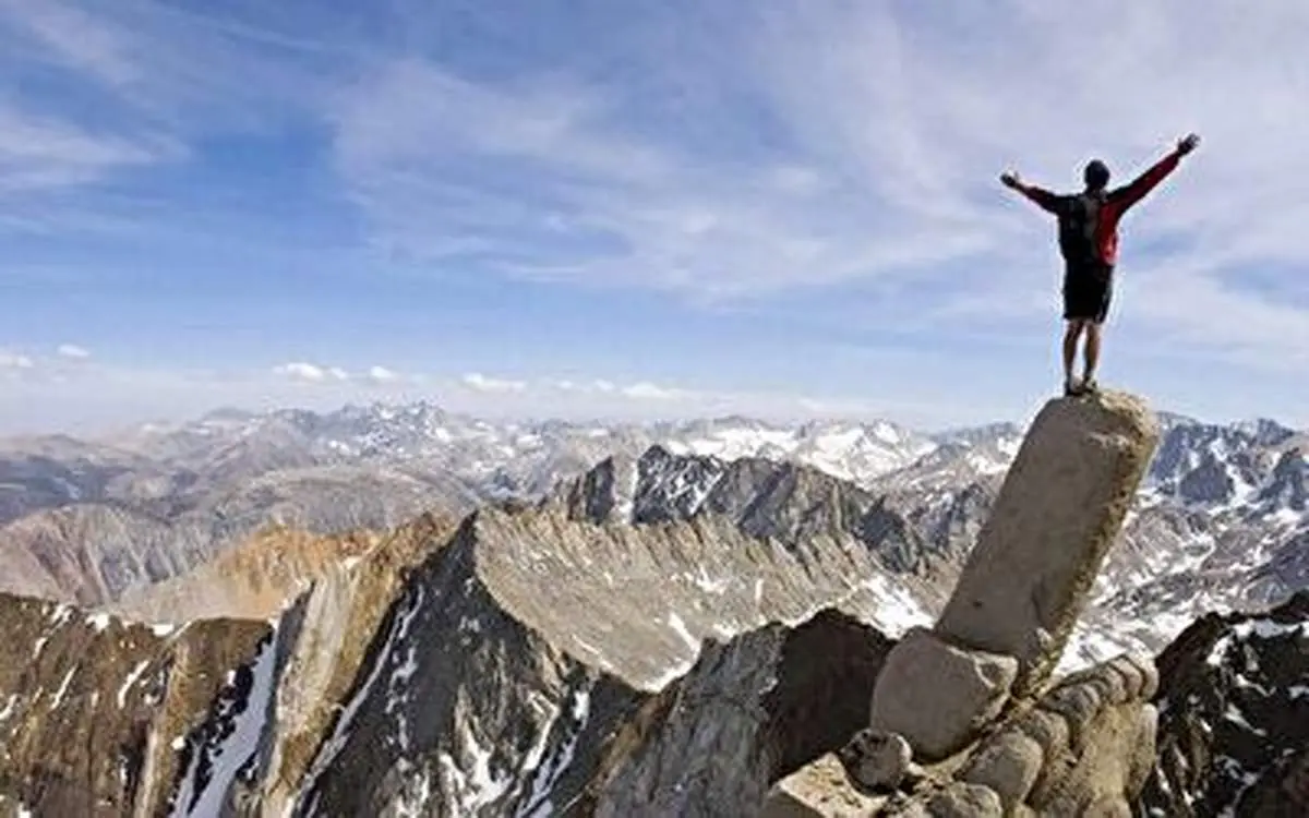 این مرد برای هر صعودش ۲۰ هزار دلار دستمزد میگیرد+ فیلم