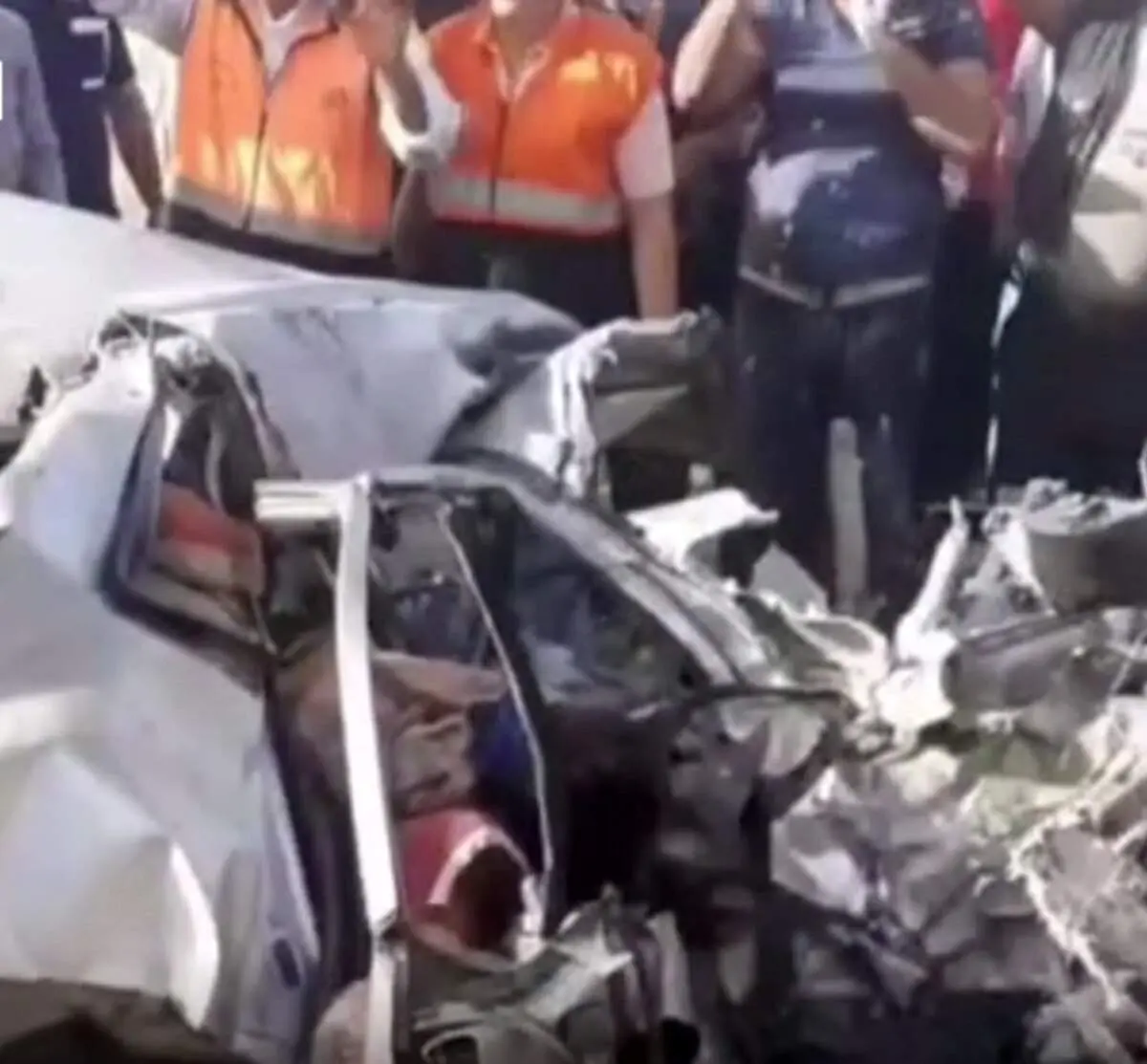 چه کسی برای کشتگان خودروهای ناایمن تصادف های جاده ای نوحه سرایی می کند؟