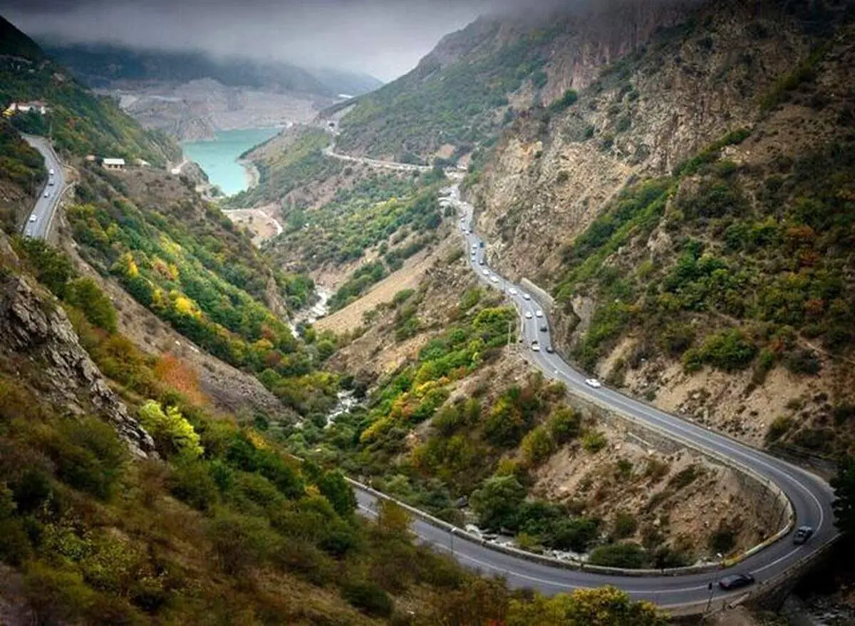 عکسی نوستالژی از جاده هراز در دهه ۵۰ خورشیدی