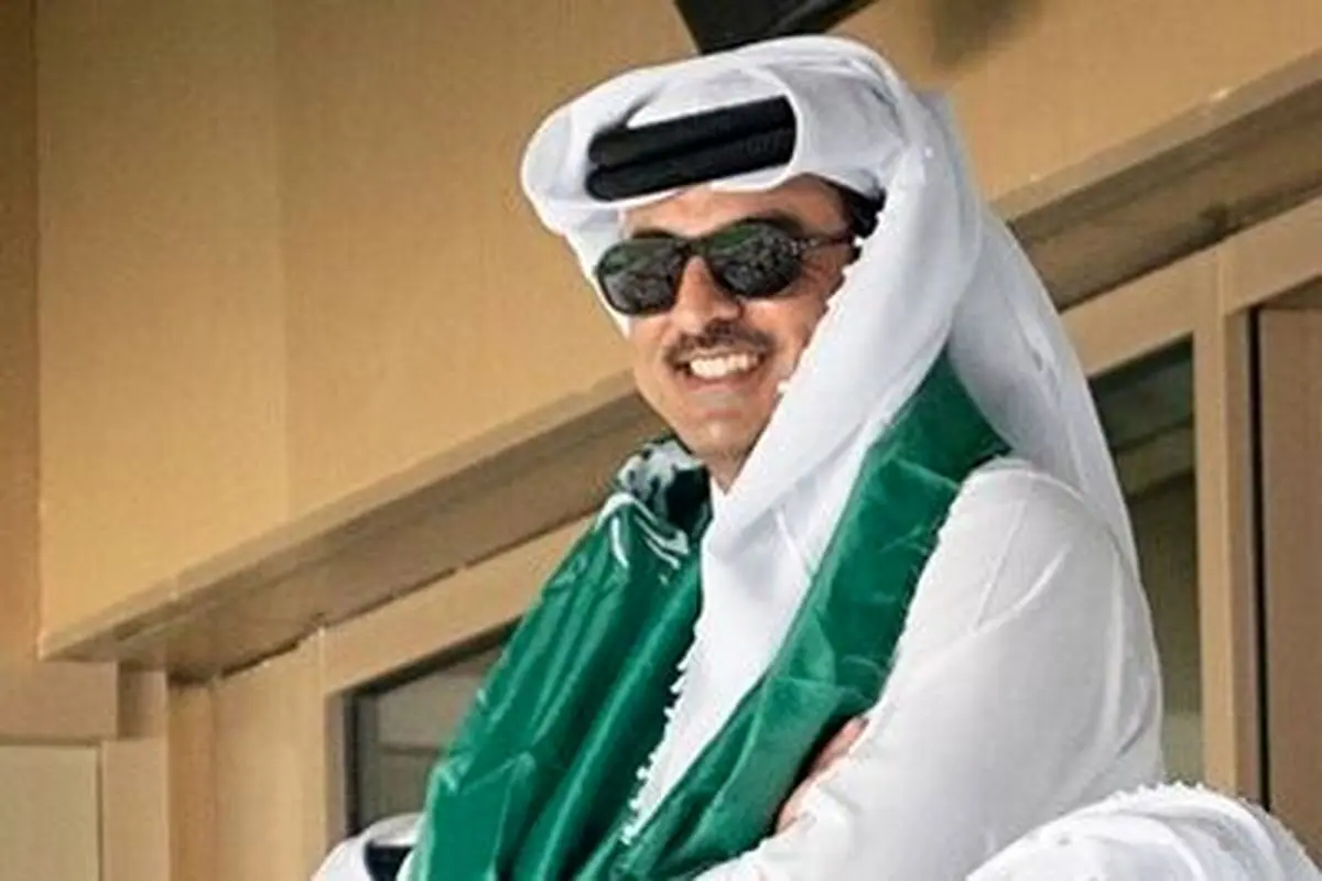 هدیه جالب امیر قطر به اردوغان؛ توپی با امضای مسی+ فیلم