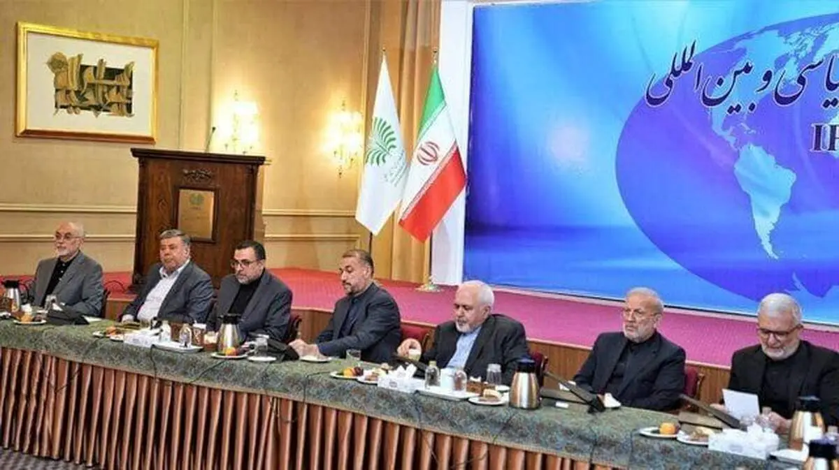  وزرای خارجه رئیسی، روحانی و احمدی نژاد در یک قاب+ عکس