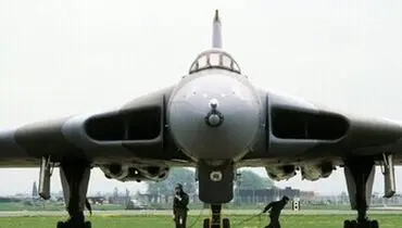 این بمب‌افکن بی‌نظیر برای جنگ‌جهانی سوم ساخته شده+ عکس