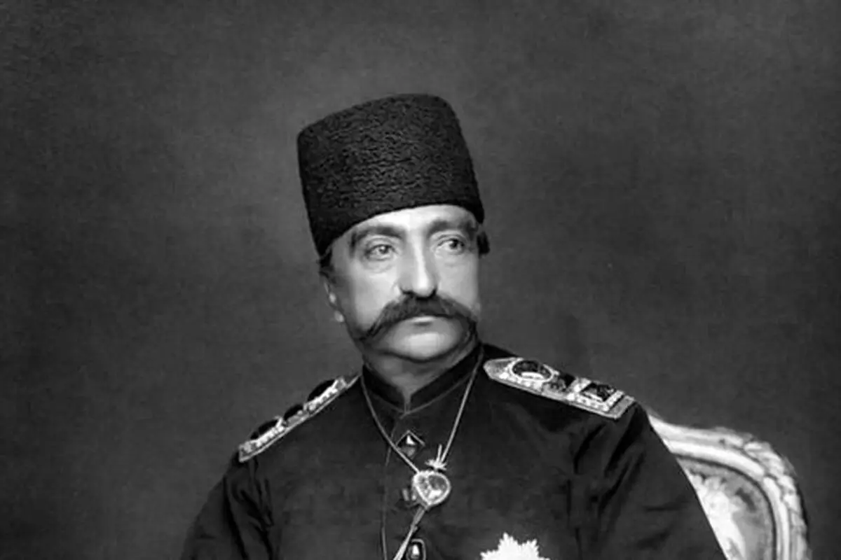 اشعار سروده شده ناصرالدین شاه در وصف امام حسین