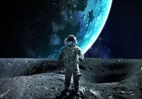 کاوشگر ژاپنی ماه به زمین رسید+ عکس