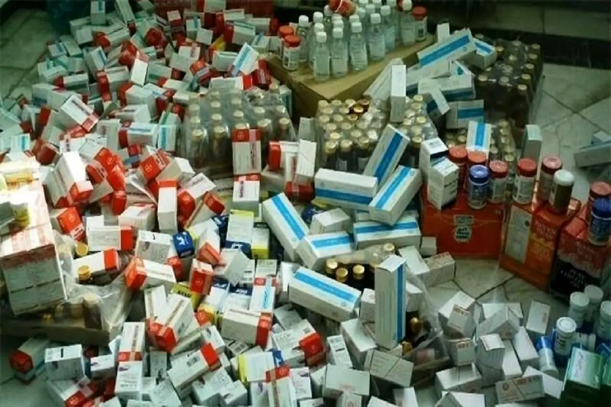 یک انبار قاچاق دارو در تهران کشف شد