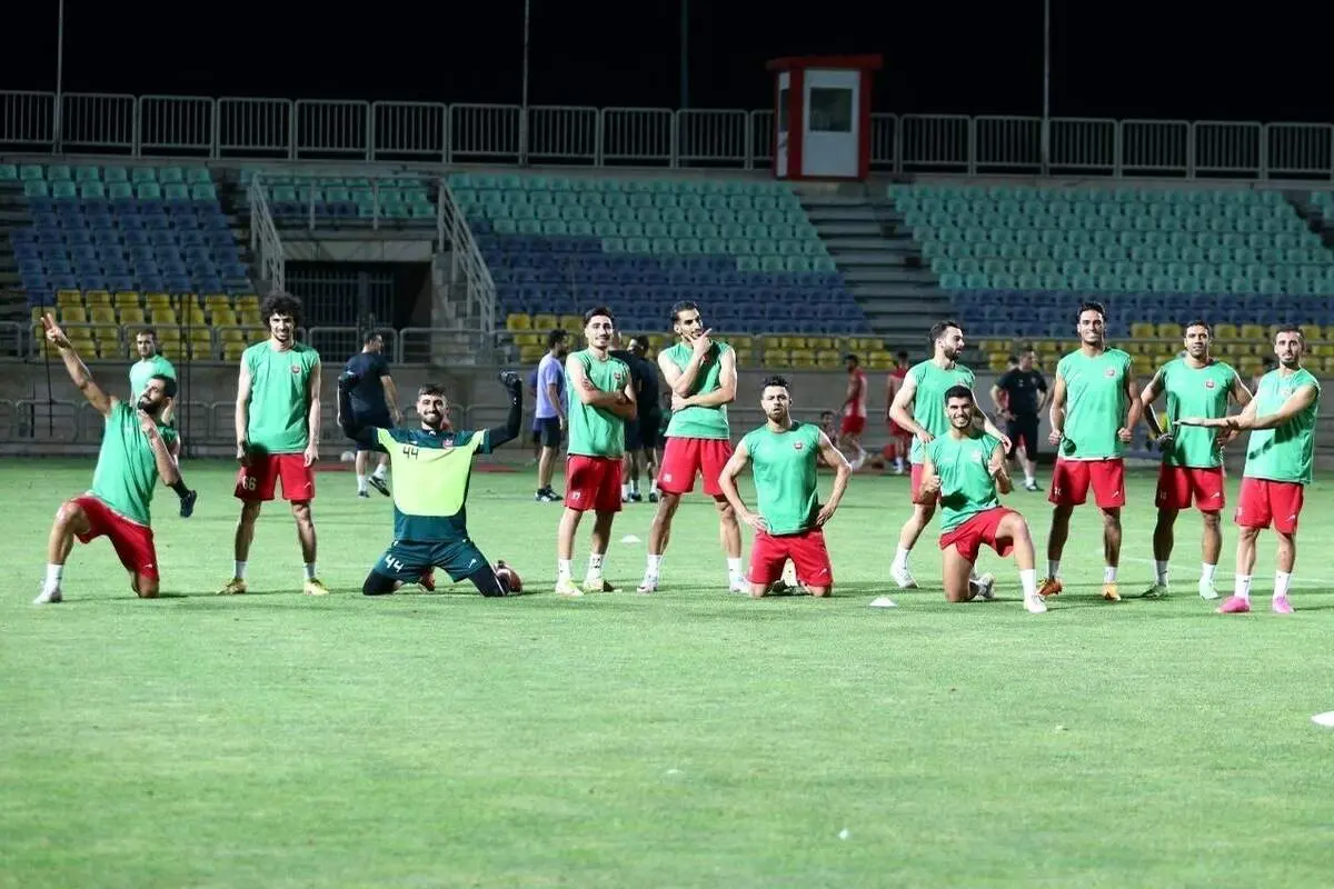 تمرین اختصاصی این بار برای دو سرخ‌پوش