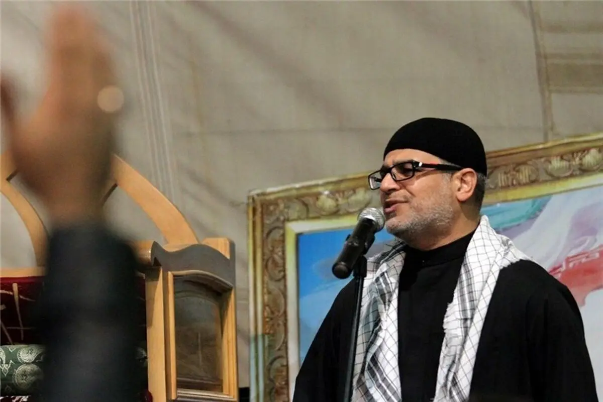 مداح مشهور: برخی از مداحیها بسیار شرمآور است