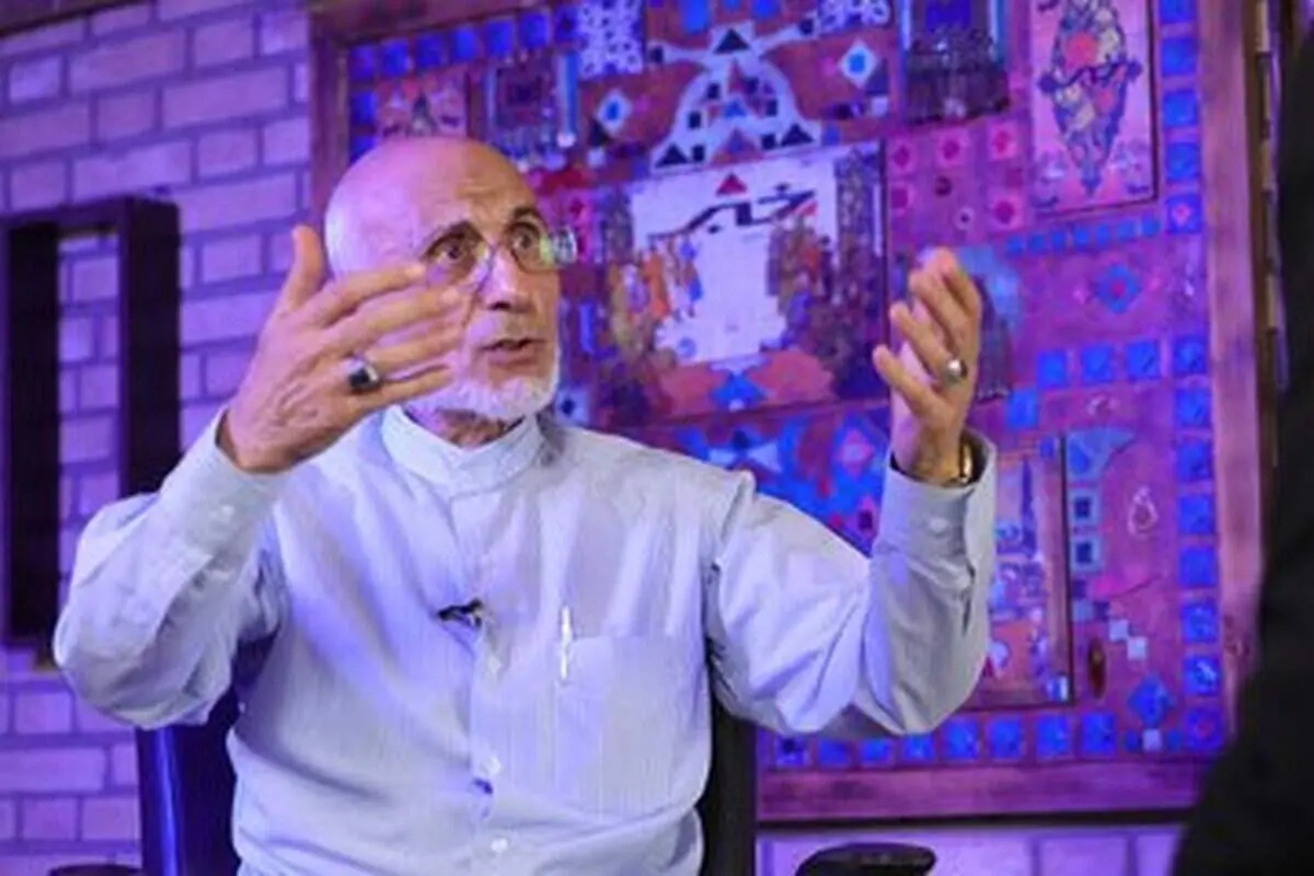 انتقاد میرسلیم اینبار از تعطیلی کشور به خاطر گرمای هوا!