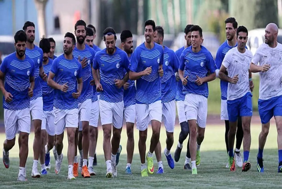 ثبت حرکتی به سبک کارتون فوتبالیست ها در تمرین استقلال+ عکس