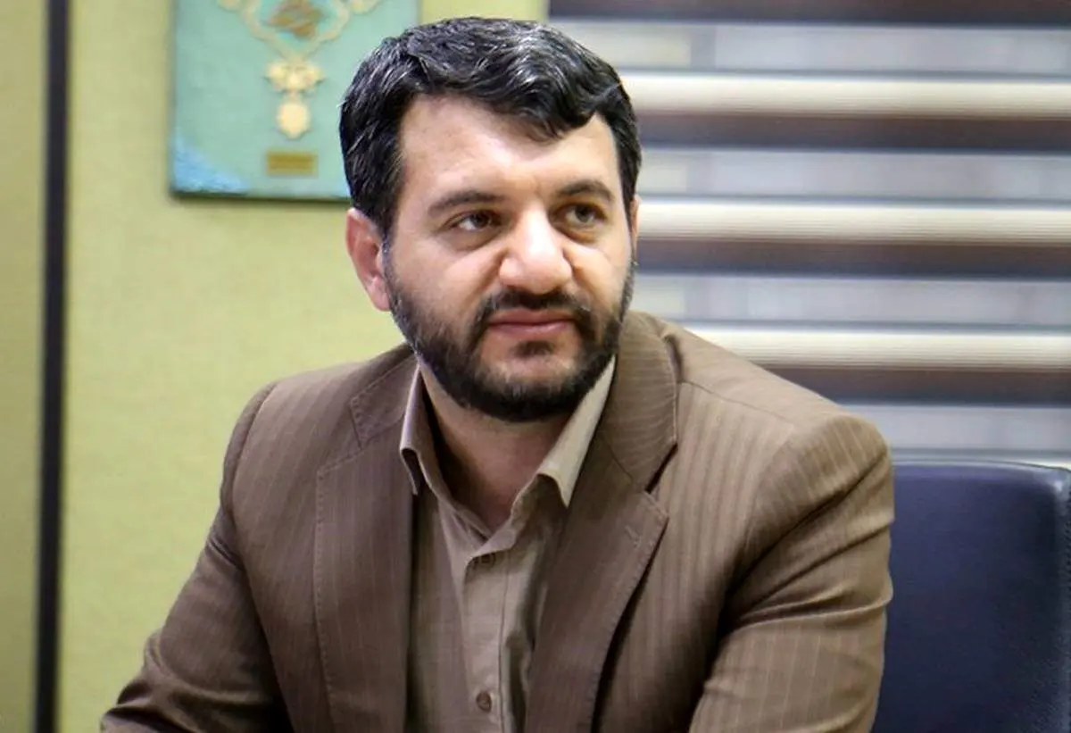 عبدالملکی: تحریمها مثل بچهی ۱۰ساله برابر اقتصاد پهلوان ایران است