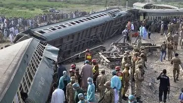 ۳۰ کشته و ۱۰۰ مجروح در پی حادثه خروج قطار از ریل در پاکستان