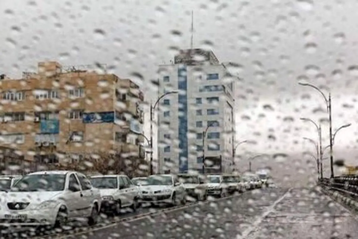 تصویری رویایی از رنگین کمان تابستانه در تهران