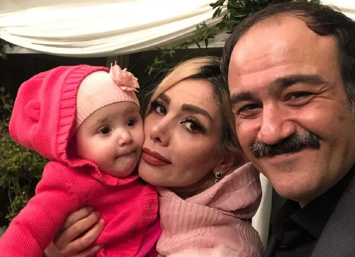 عکس یادگاری مهران غفوریان و خانواده اش با سیاوش قمیشی