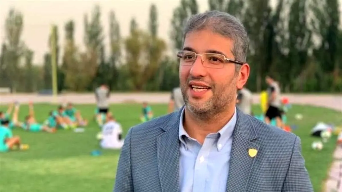 مالک تیم لیگ برتری، سرمربی شد!+ عکس