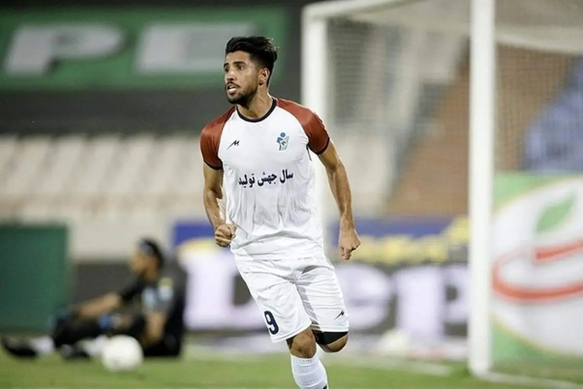 رونمایی از مهاجم جدید تیم تازه لیگ برتری شده