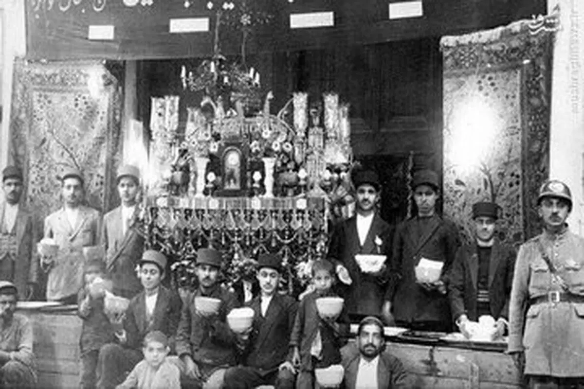 تصویر دیده نشده از سقاخانه‌ای در تهران؛ ۱۰۰ سال قبل