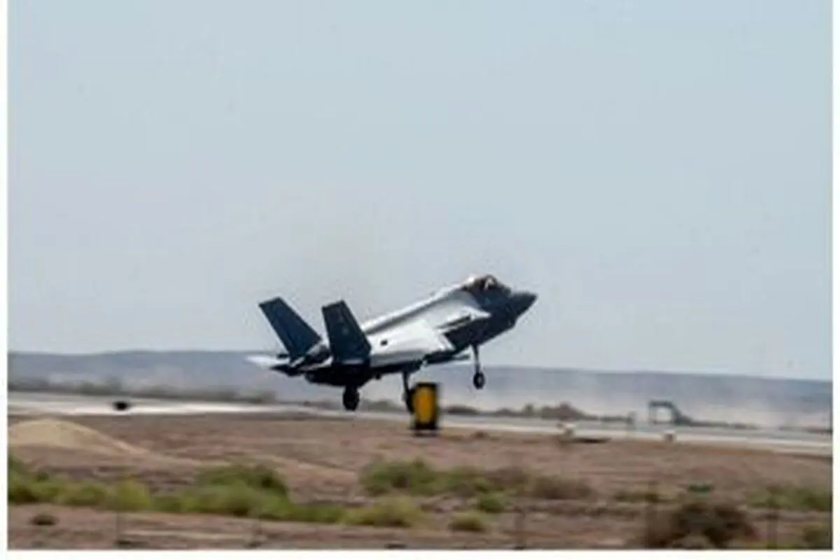 ورود جنگنده‌های F۳۵ آمریکا به خلیج فارس+ تصاویر