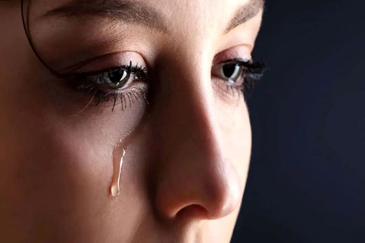 همه فواید و مضرات گریه