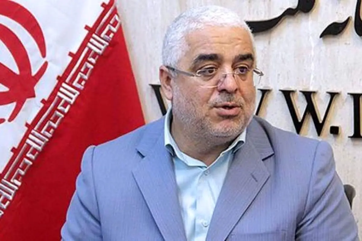 مدیر شبکه بهداشت لاهیجان را برکنار کنید، خودش بیمار است
