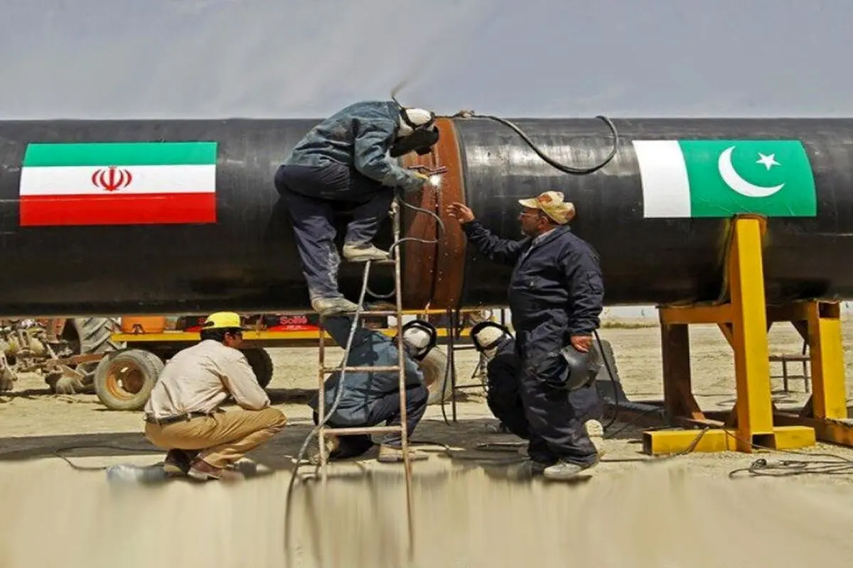 دولت پاکستان: برای پیگیری پروژه واردات گاز از ایران چراغ سبز واشنگتن شرط است
