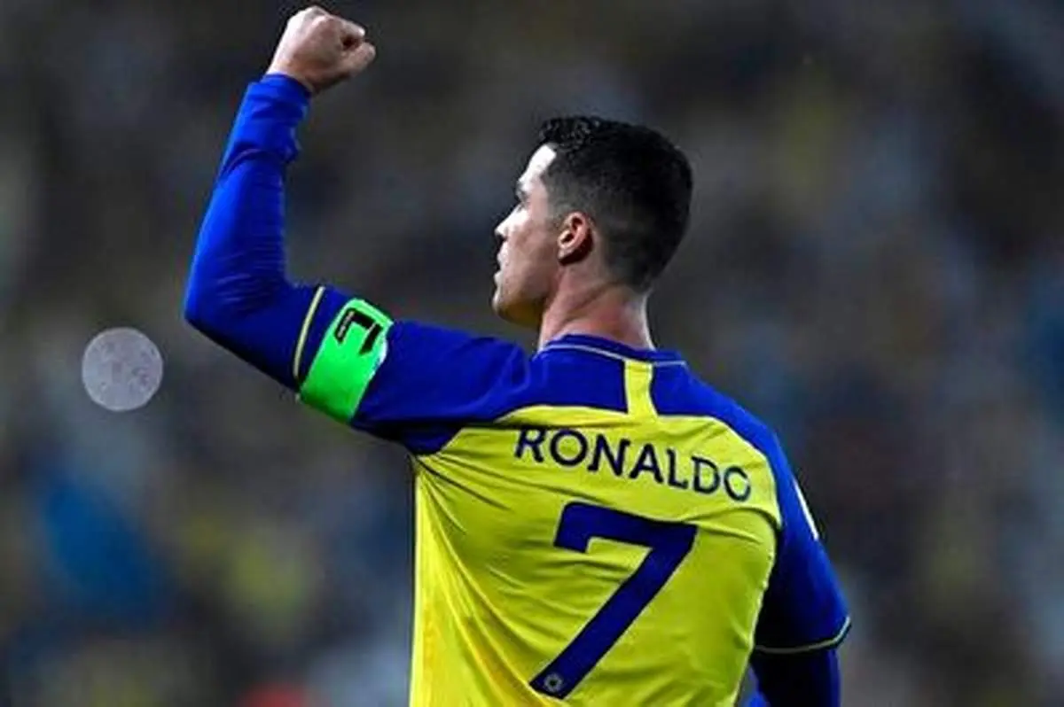 شادی دیدنی رونالدو در همراهی با بازیکنان النصر در جشن قهرمانی + فیلم