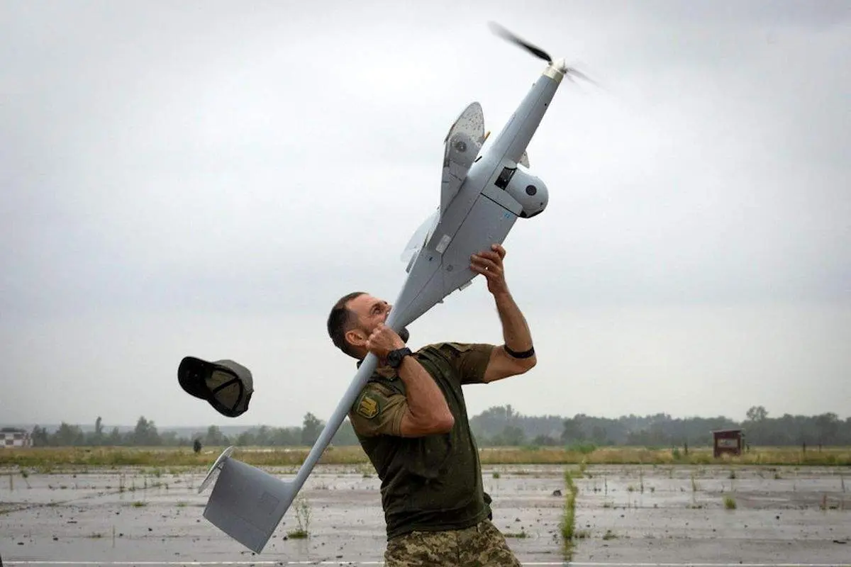 خودروی نظامی عجیب و غریب در اوکراین!+ عکس