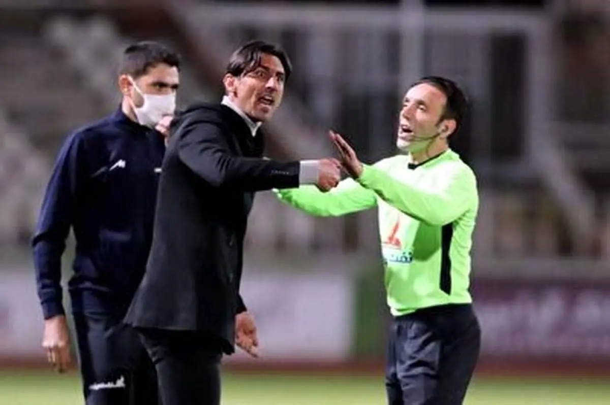 درگیری شدید رحمتی در بازی خانگی نساجی؛ استفاده از الفاظ رکیک علیه داور+ فیلم