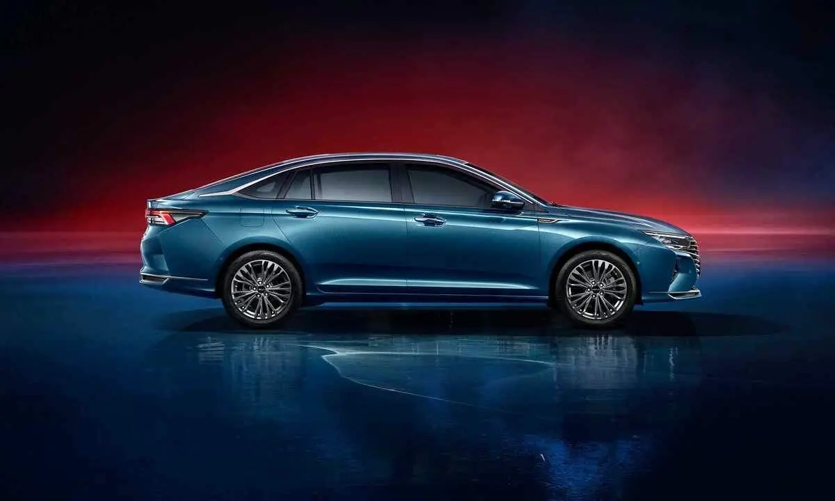 مشخصات و قیمت دانگ فنگ شاین مکس، محصول آینده ایران خودرو +تصاویر