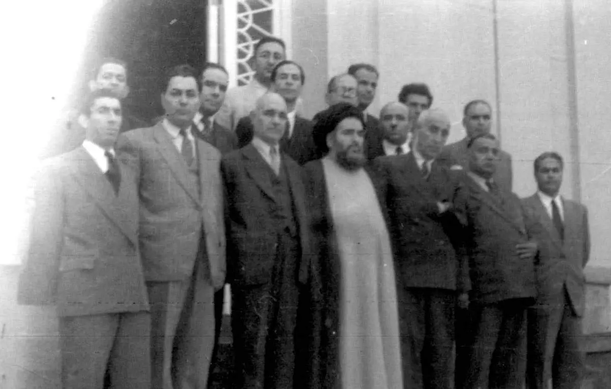 حال و هوای تهران در روز کودتای ۲۸ مرداد ۱۳۳۲+ تصاویر