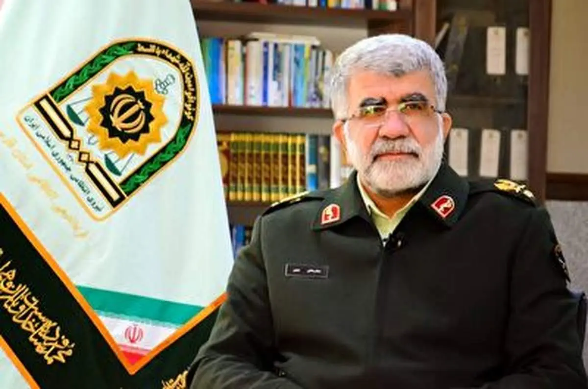 اقدام زیبای فرمانده انتظامی فارس به خاطر درگیری مسلحانه پلیس در یک محله+ فیلم