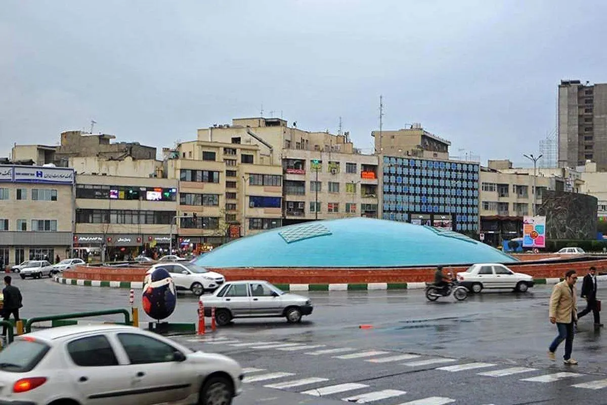 تصویری خاطره انگیز از خیابان انقلاب در سال ۱۳۳۰ + عکس