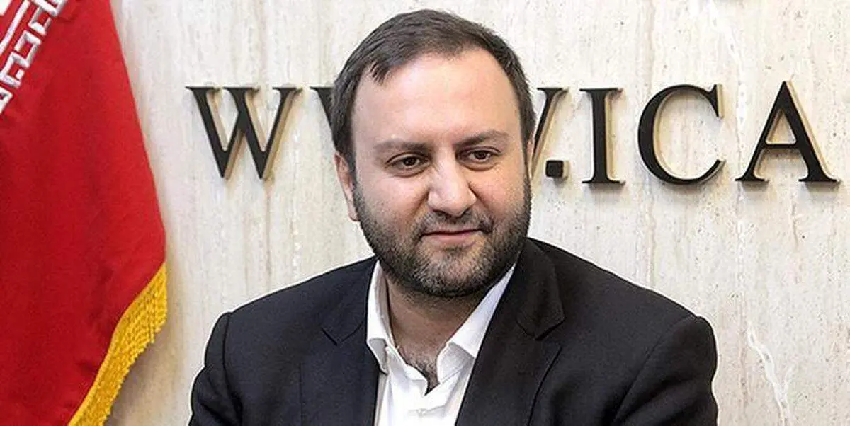 برخی از نخبگان بر هیجانات اجتماعی مثل «باید از کشور  بریم» می‌دمند