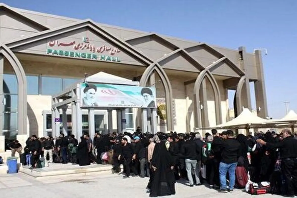 بازدید معاون فرهنگی اجتماعی فراجا از خدمت رسانی پلیس به زائرین در مرز مهران+ فیلم