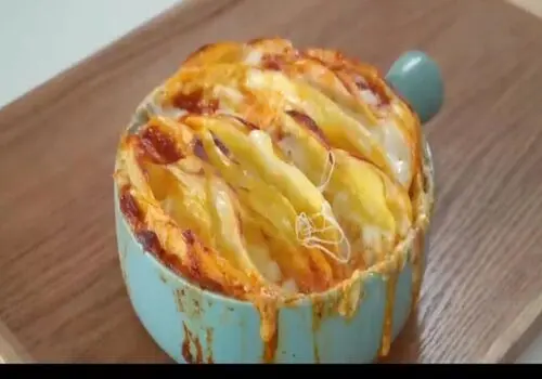 طرز تهیه لذیذترین اسکون خامه ای؛ طرد و لطیف+ فیلم / روش پخت شیرینی خامه ای اسکون با مواد ساده