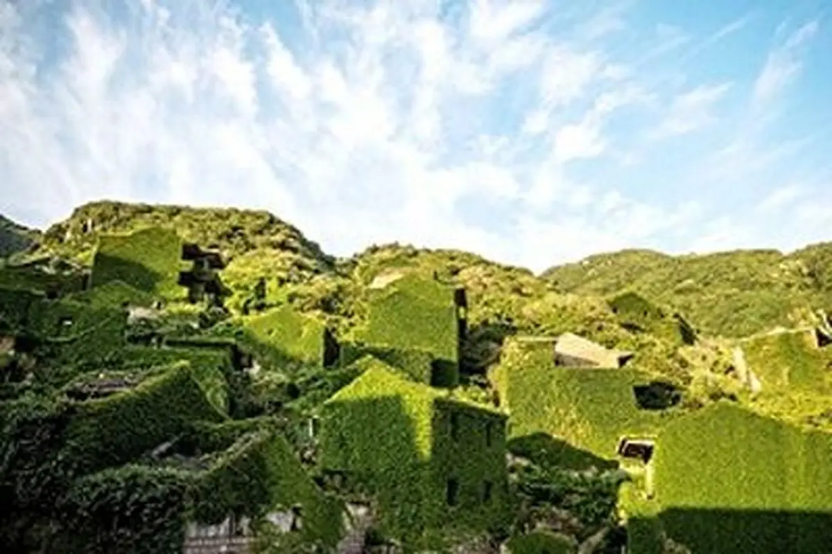 طبیعت این روستای فراموش شده را بلعید+ فیلم