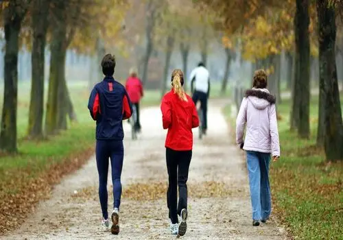 اینگونه پیاده روی کنید، لاغر می شوید