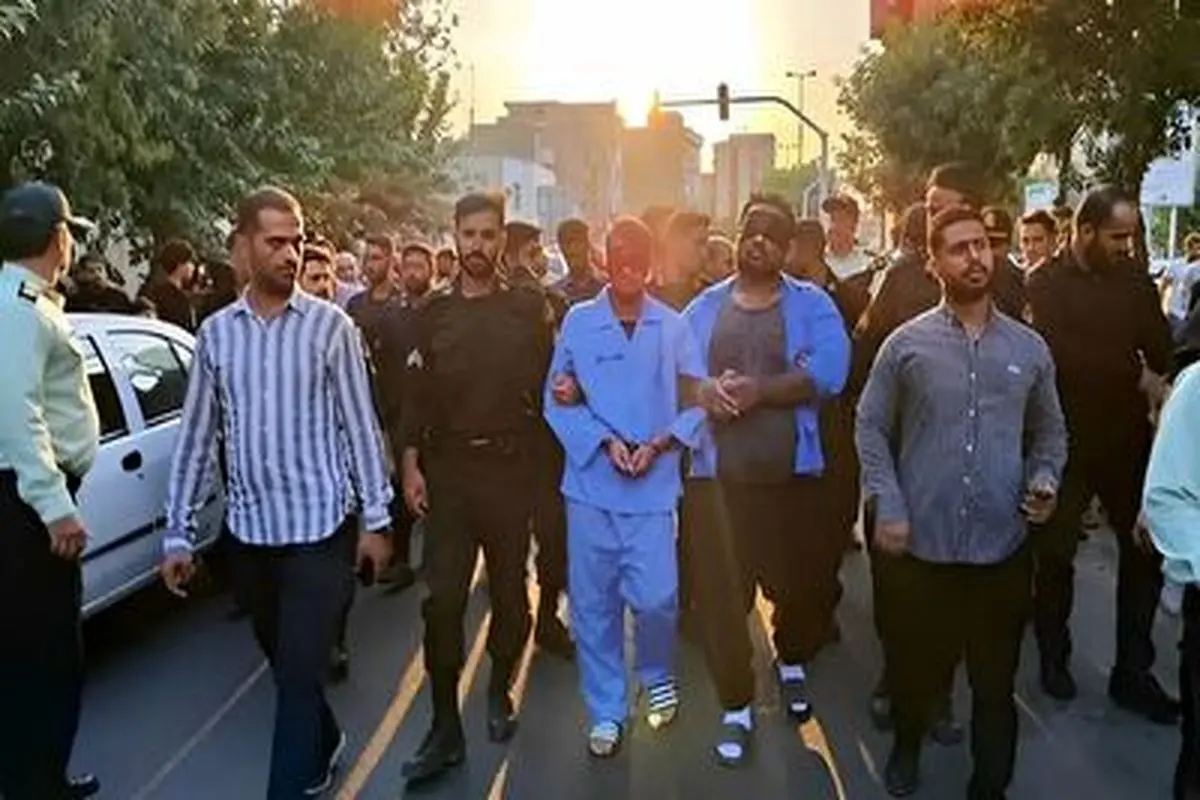 چرخاندن اشرار شهرری در بین مردم+ فیلم