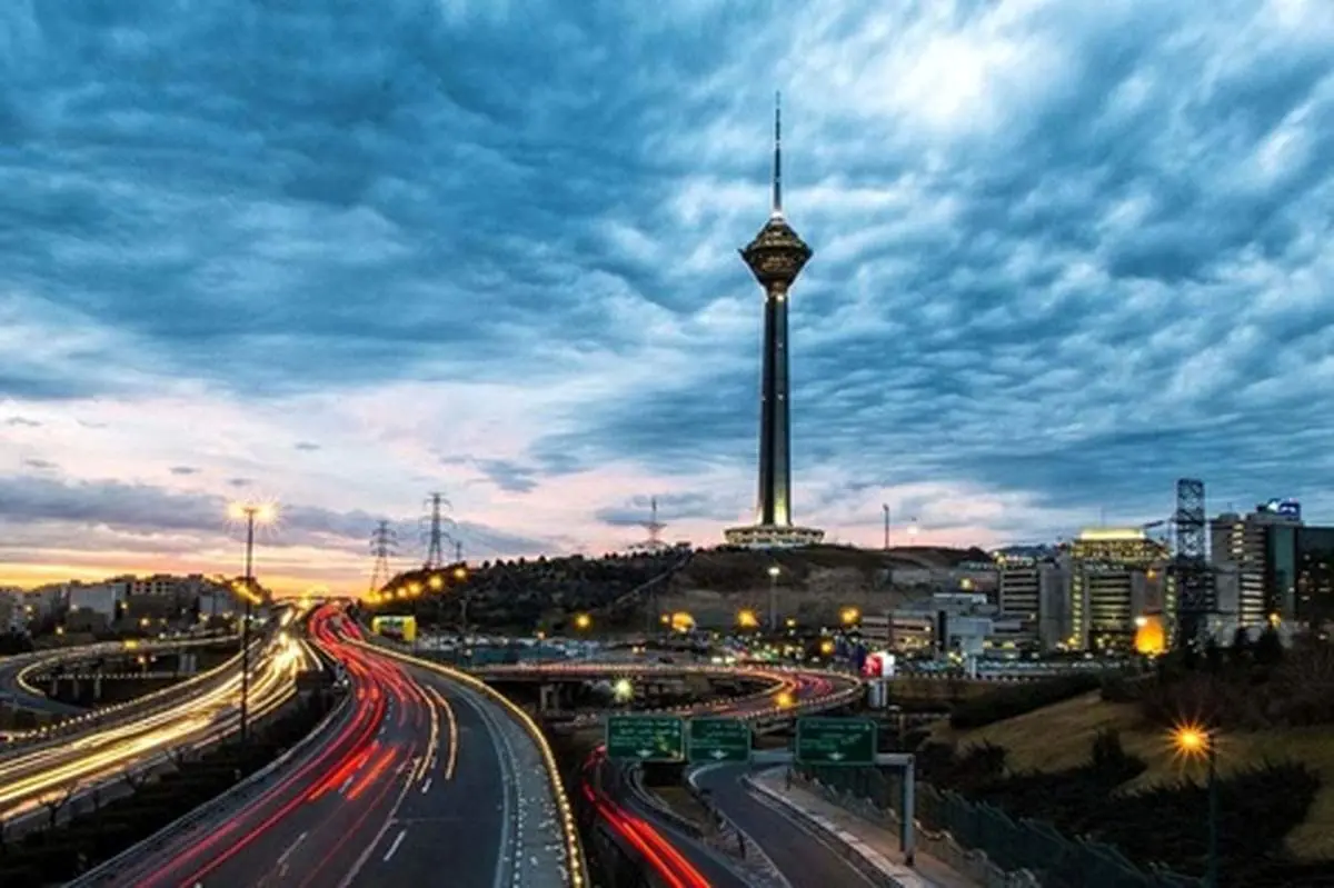 تصاویری شگفت انگیز از شهرهای ایران در سال ۲۵۰۰ میلادی از دید هوش مصنوعی