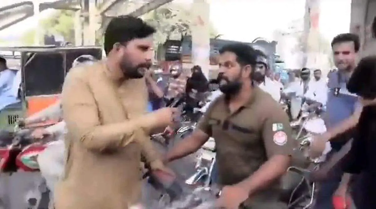 لو رفتن پلیس مست توسط گزارشگر تلویزیون+ فیلم