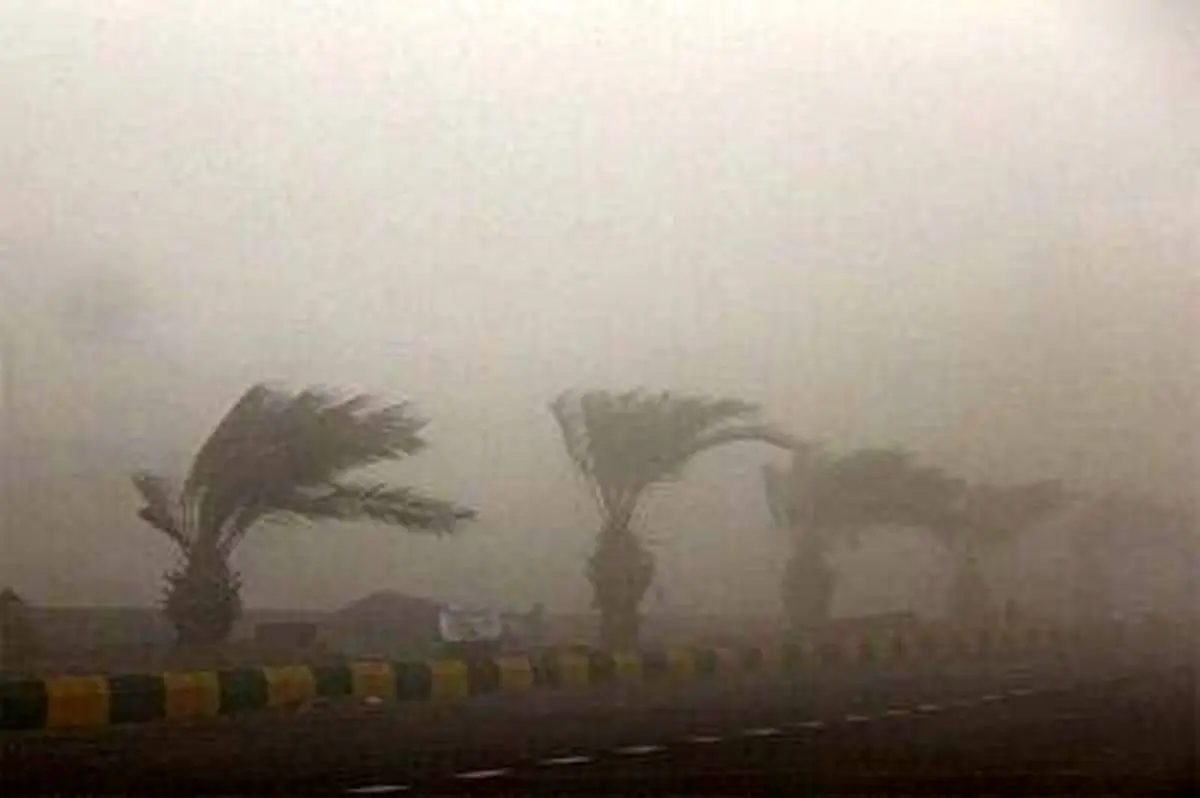 فیلم آخرالزمانی از طوفان شن در زاهدان