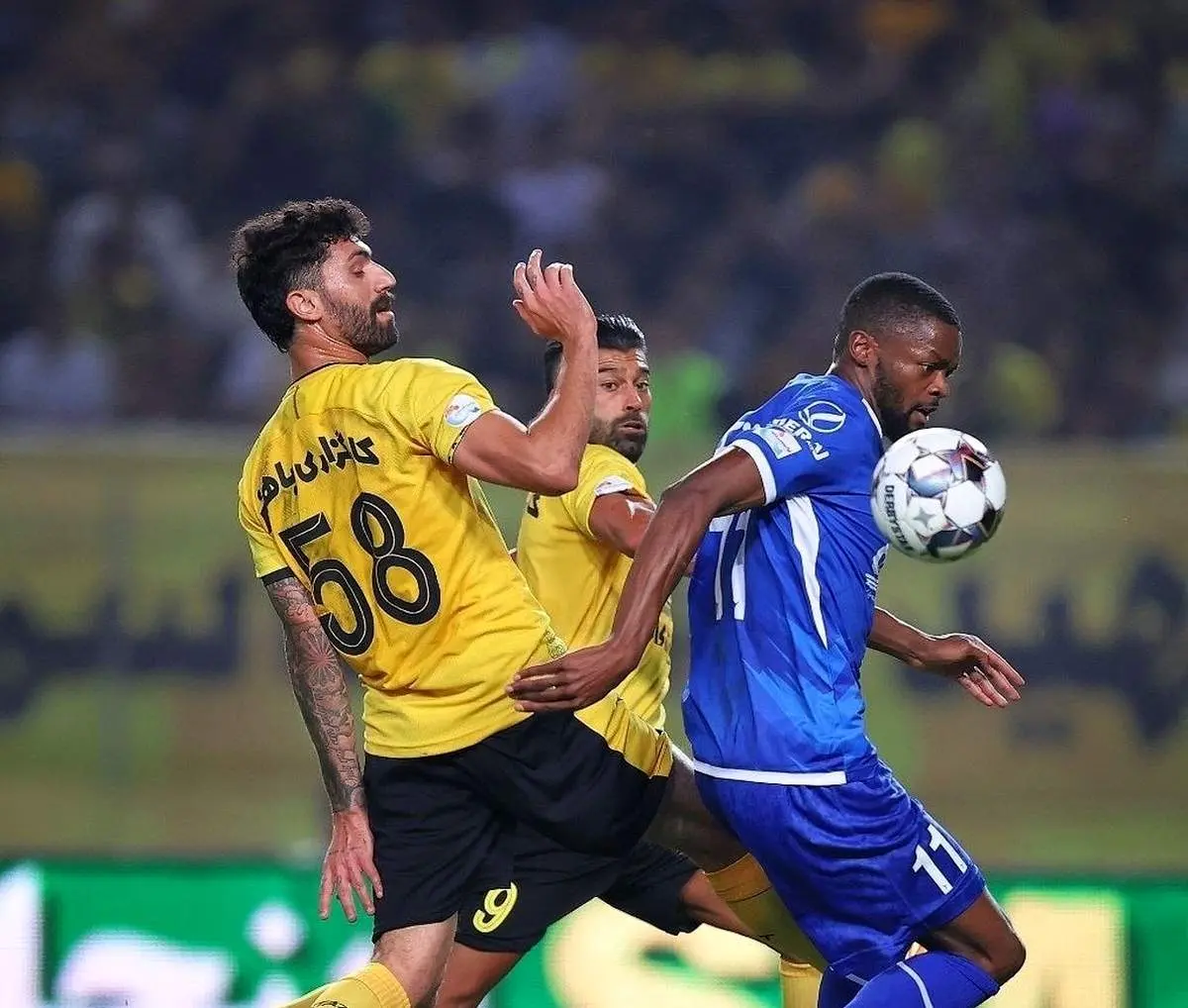 استقلال به کمیته داوران شکایت می کند