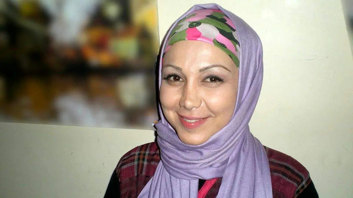 تصویری متفاوت از بهنوش بختیاری با پرنده شکاری