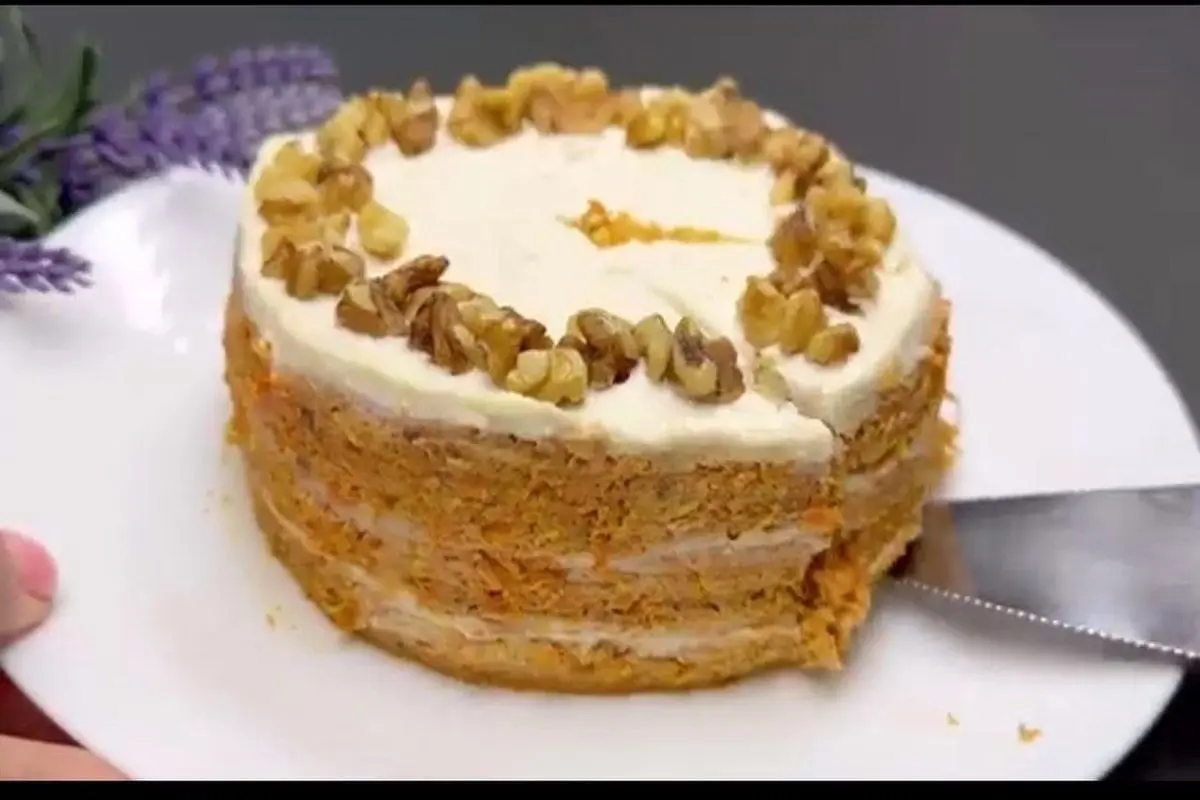 کیک خوشمزه هویج که نیازی به پخت ندارد+ فیلم