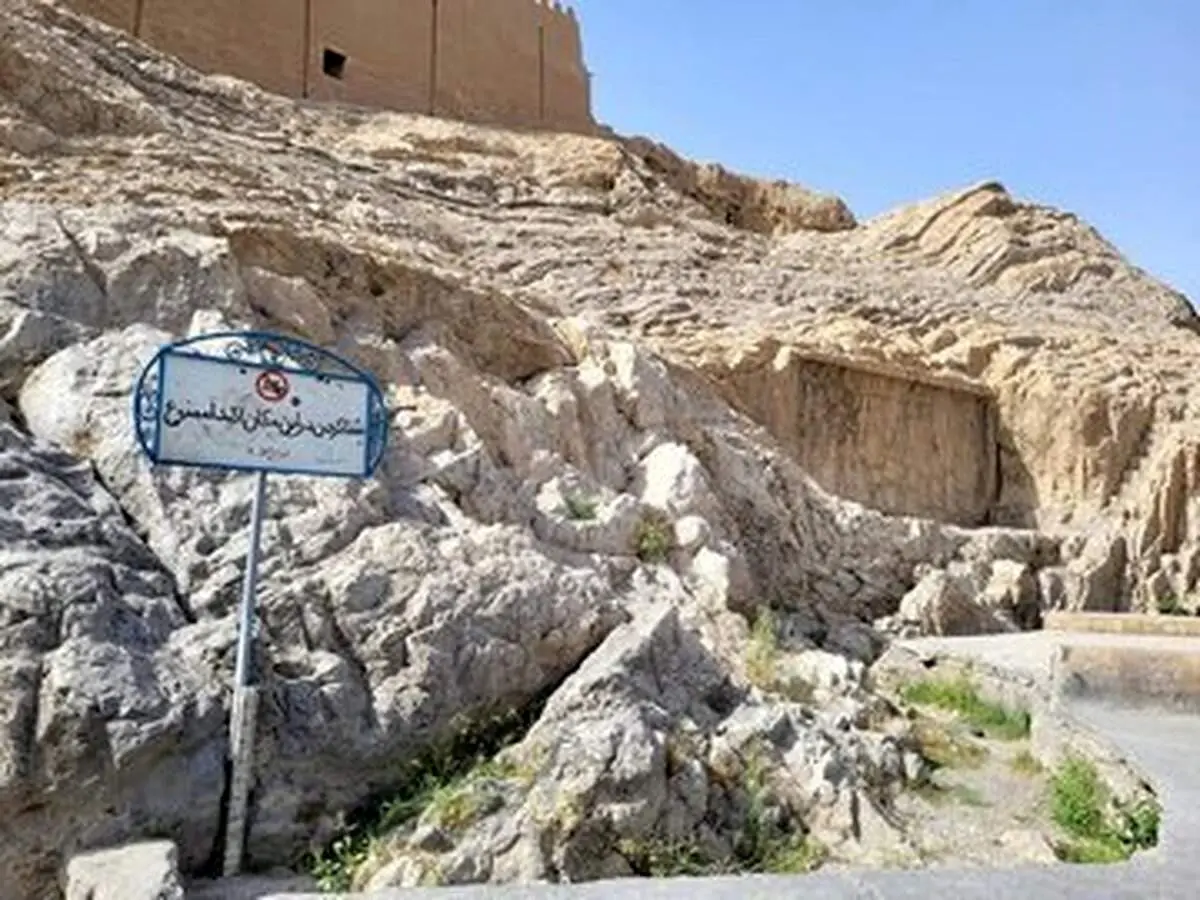 خشک شدن چشمه هفت هزارساله تهران+ عکس